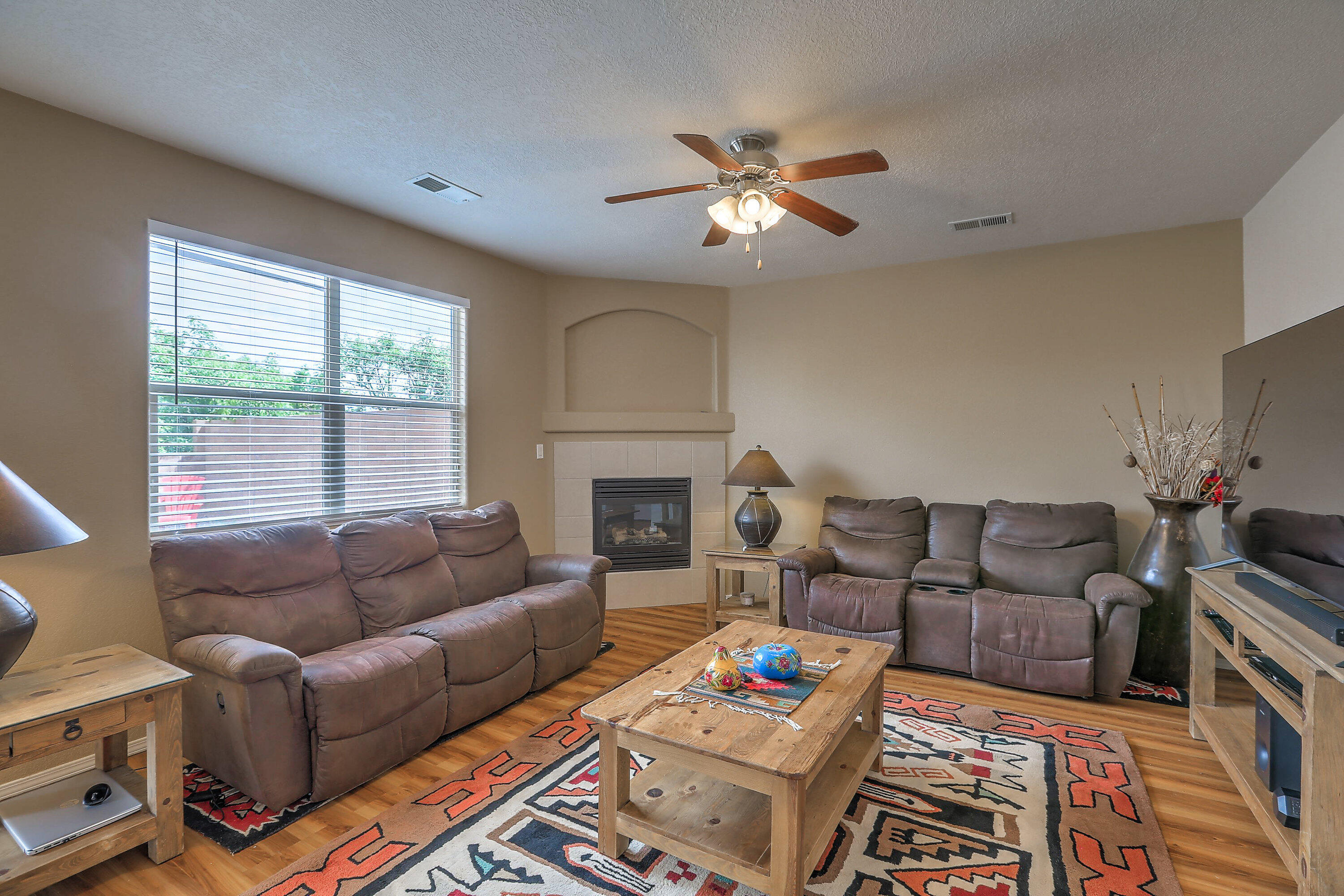 1921 Cortina Loop, Rio Rancho, New Mexico image 14
