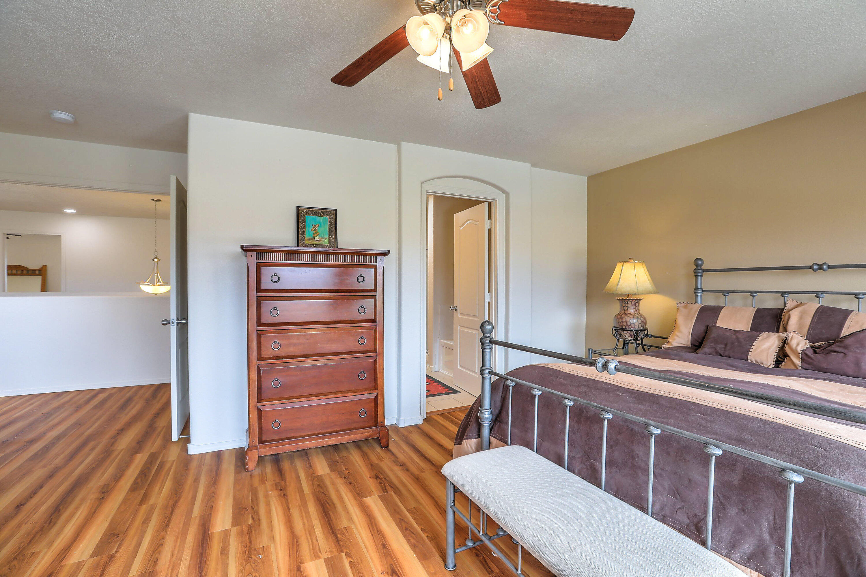 1921 Cortina Loop, Rio Rancho, New Mexico image 30