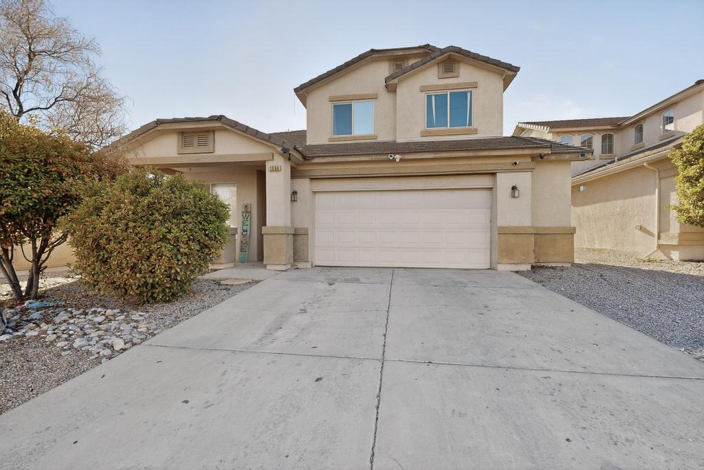 1464 Peppoli Loop SE