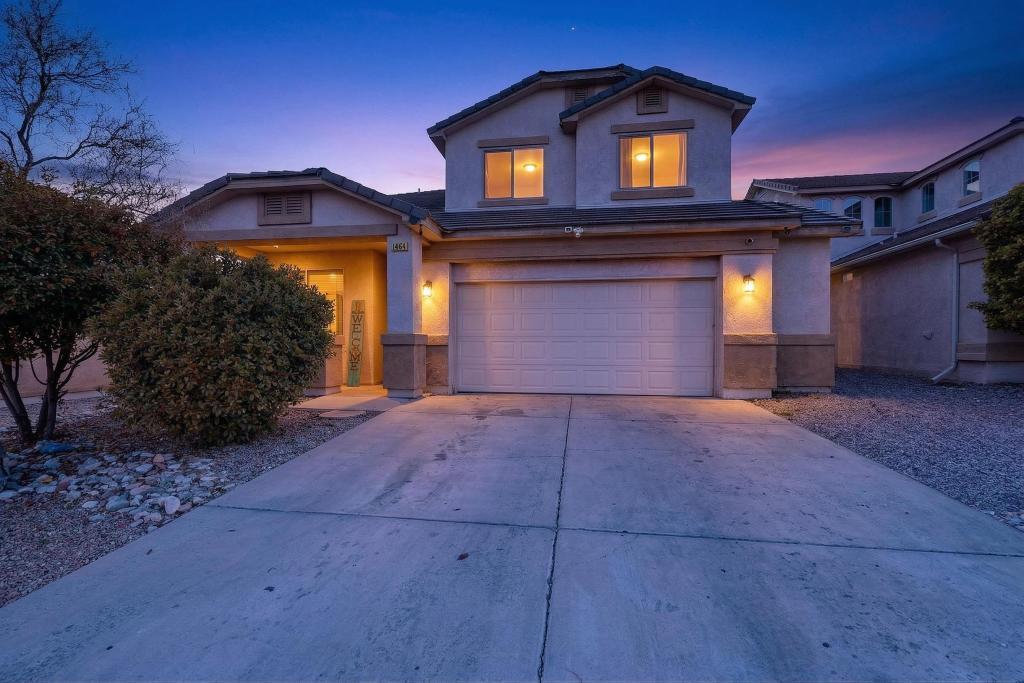 1464 Peppoli Loop SE