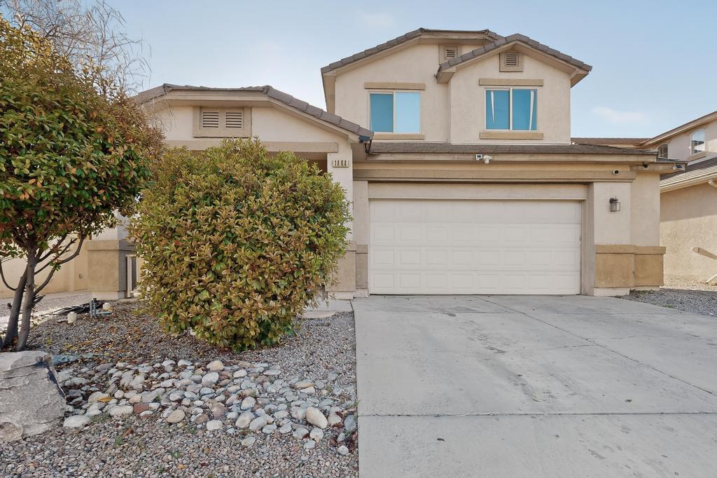 1464 Peppoli Loop SE