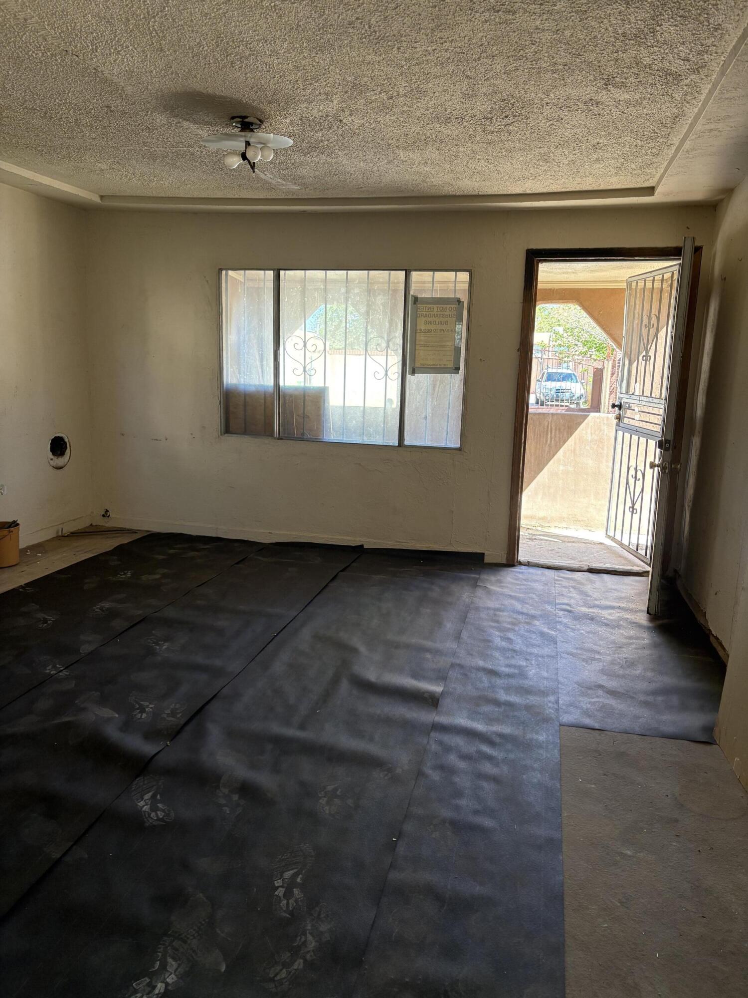 822 Lewis Avenue, Albuquerque, New Mexico image 2