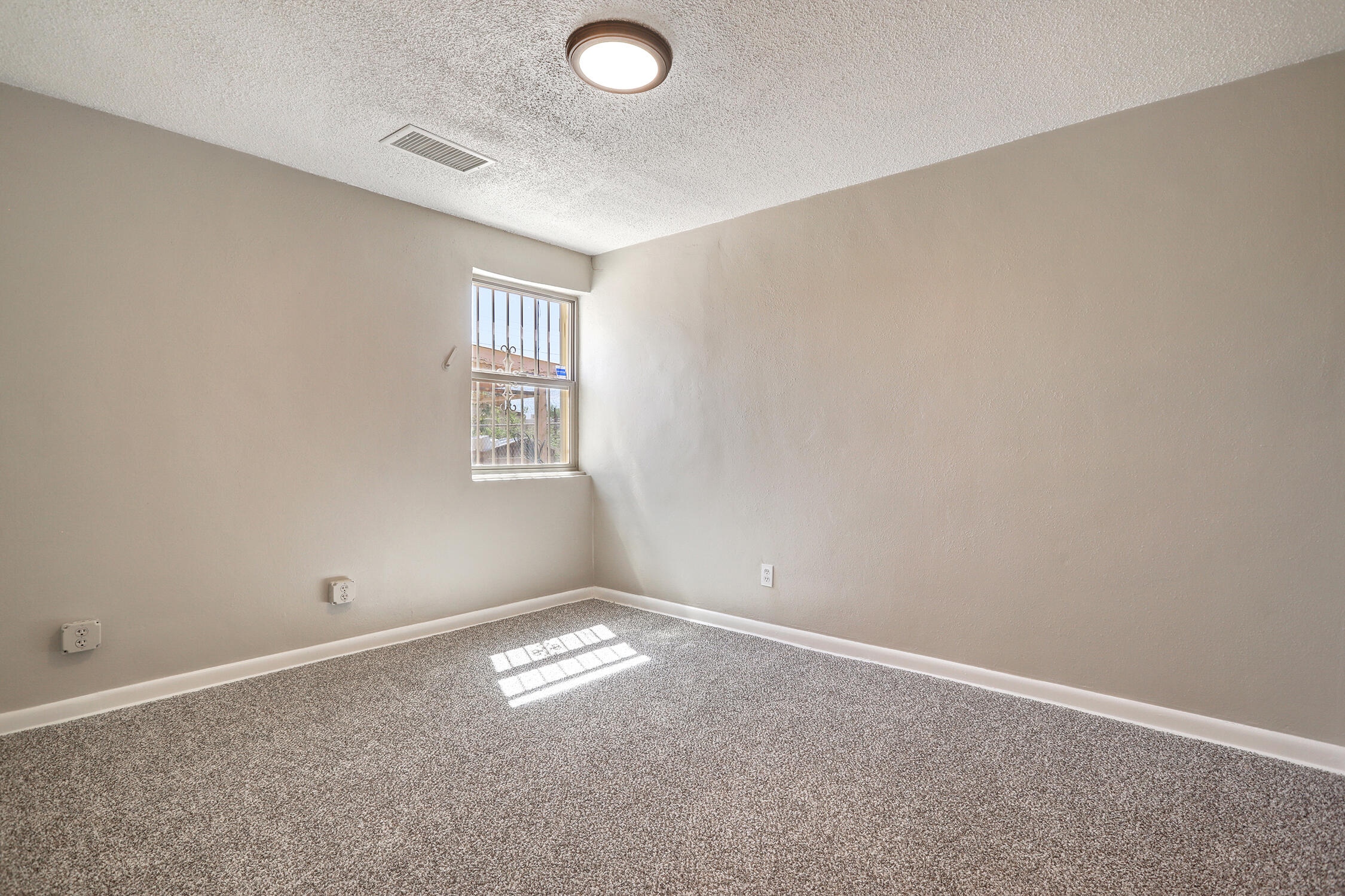 150 Mesilla Street, Albuquerque, New Mexico image 19