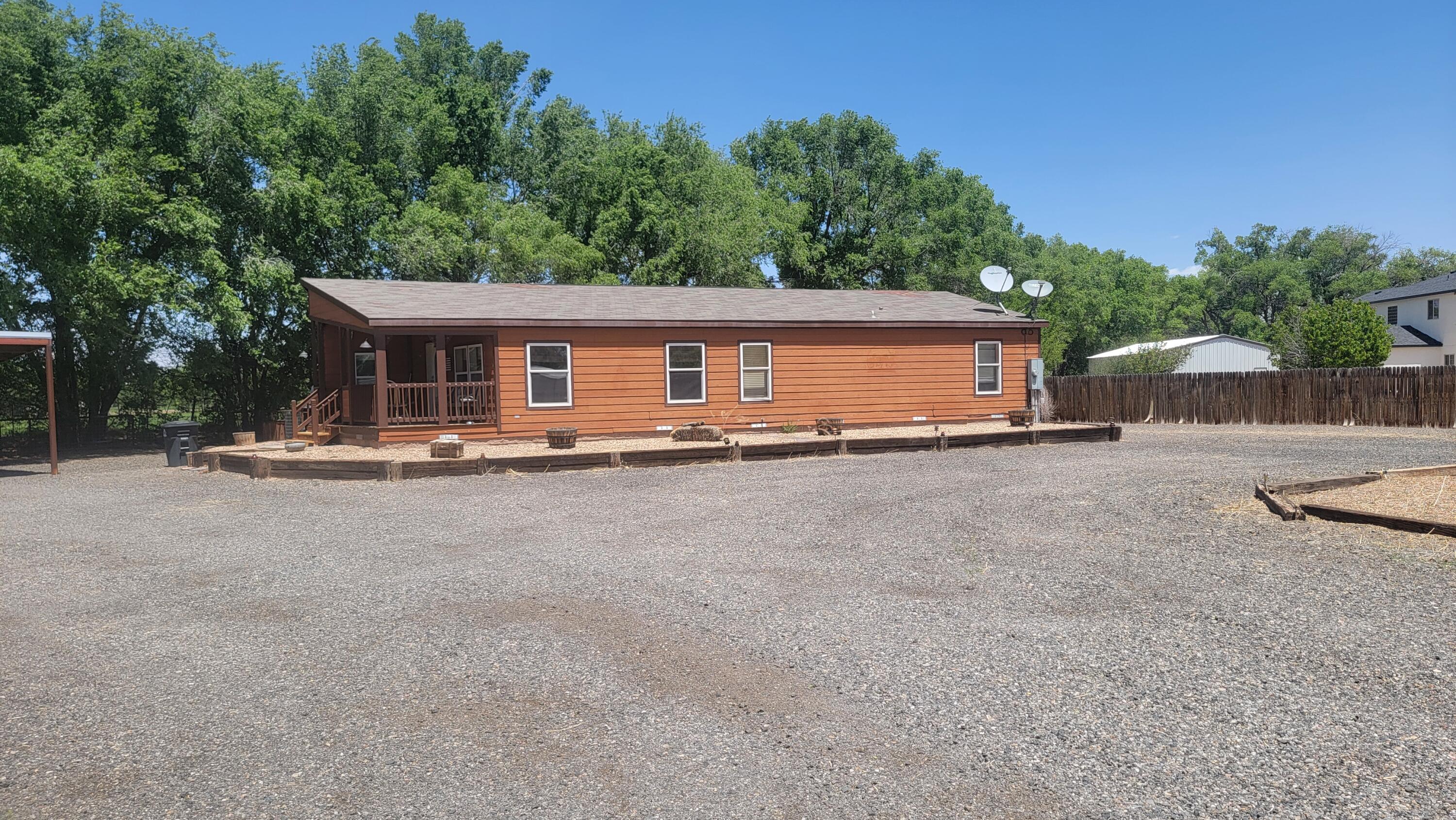39 Servis Farm Road, Los Lunas, New Mexico image 4