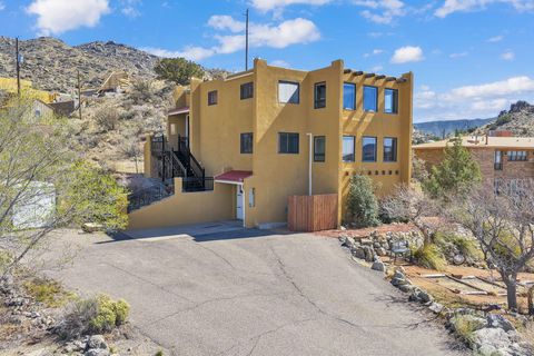 Homes For Sale - 14329 Windsor Place<br/> Albuquerque, NM 87123