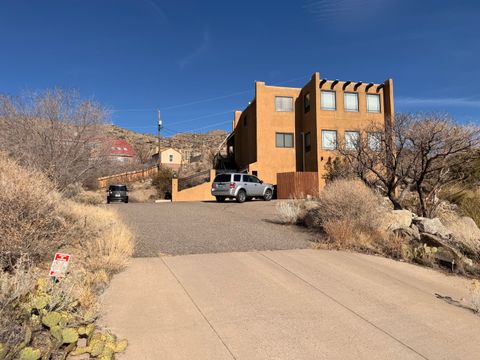 14329 Windsor Place NE Albuquerque NM 87123