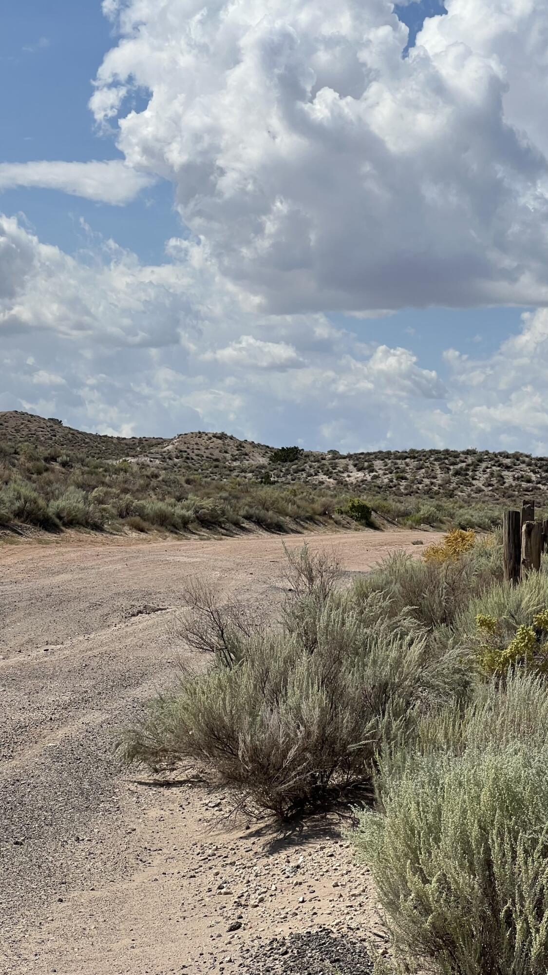 Acano Circle, Rio Rancho, New Mexico image 4