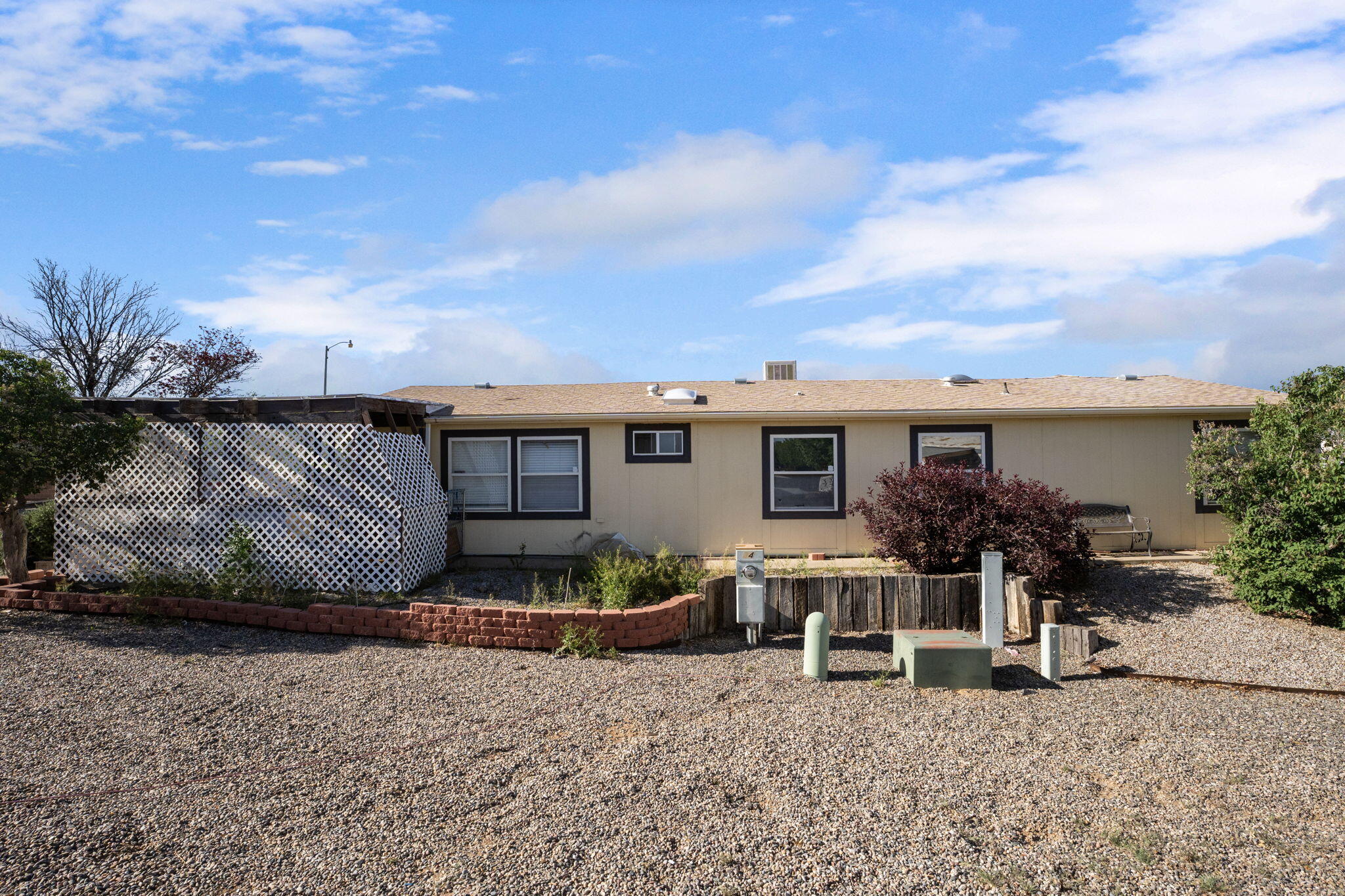 500 Tyler Road NE 27