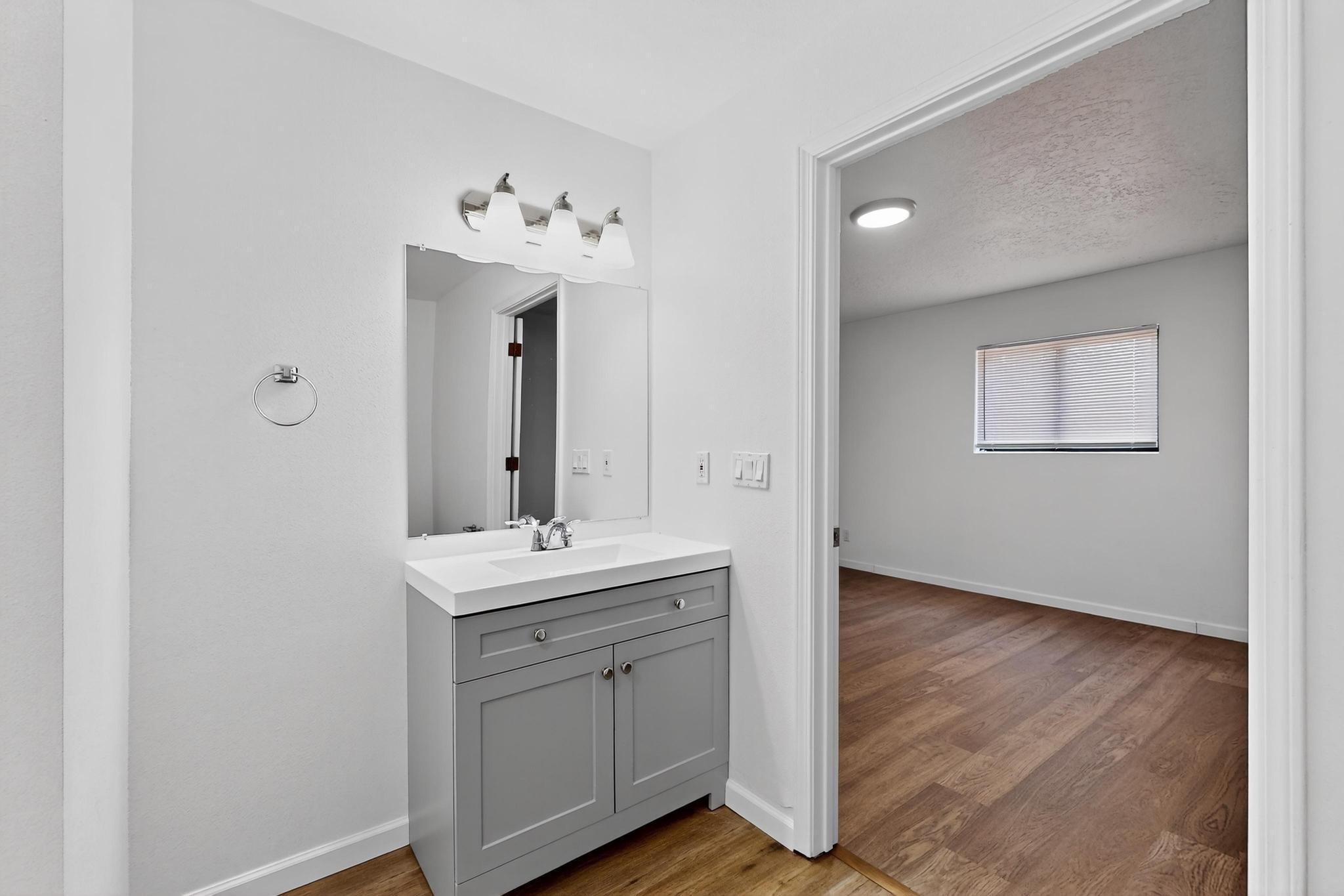 807 Torres Drive, Belen, New Mexico image 29