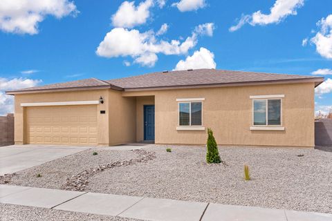 Photo of 807 Calle De Las Rosas, Belen, NM 87002 (MLS # 1092300)