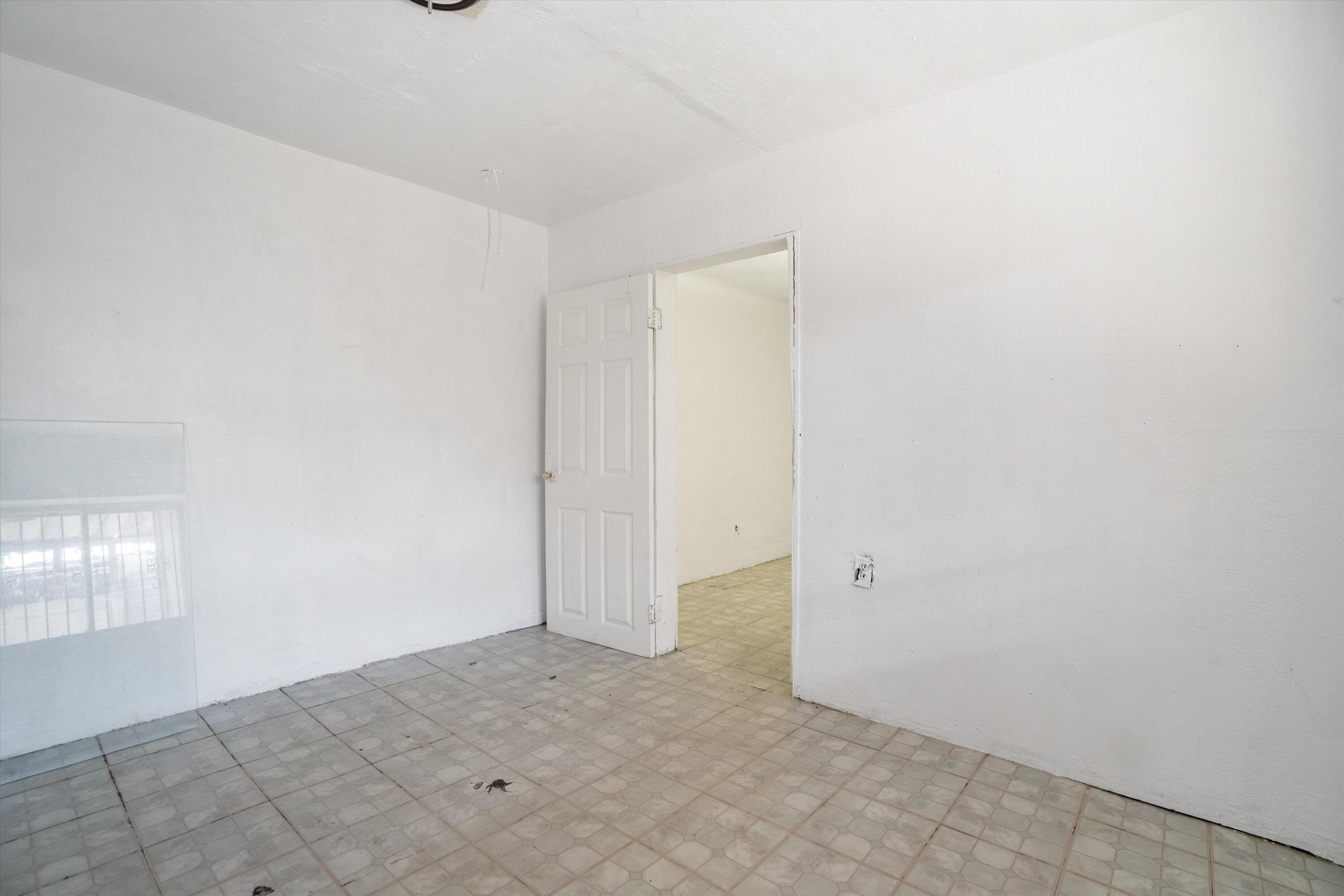 917 Edith Boulevard, Albuquerque, New Mexico image 15