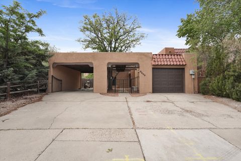 Photo of 8600 Spain Road NE, Albuquerque, NM 87111 (MLS # 1102897)