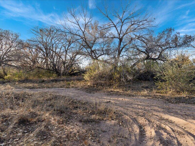 Hwy 142, Medanales, New Mexico image 32