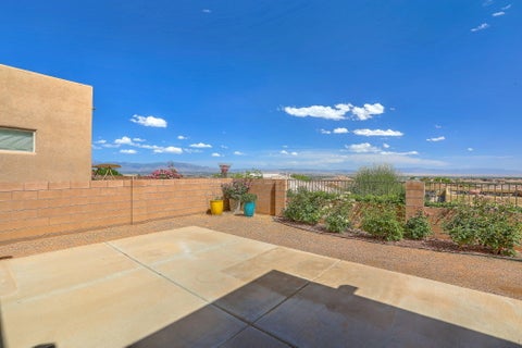 Homes For Sale - 8904 Desert Rain Road<br/> Bernalillo County, Albuquerque, NM 87120