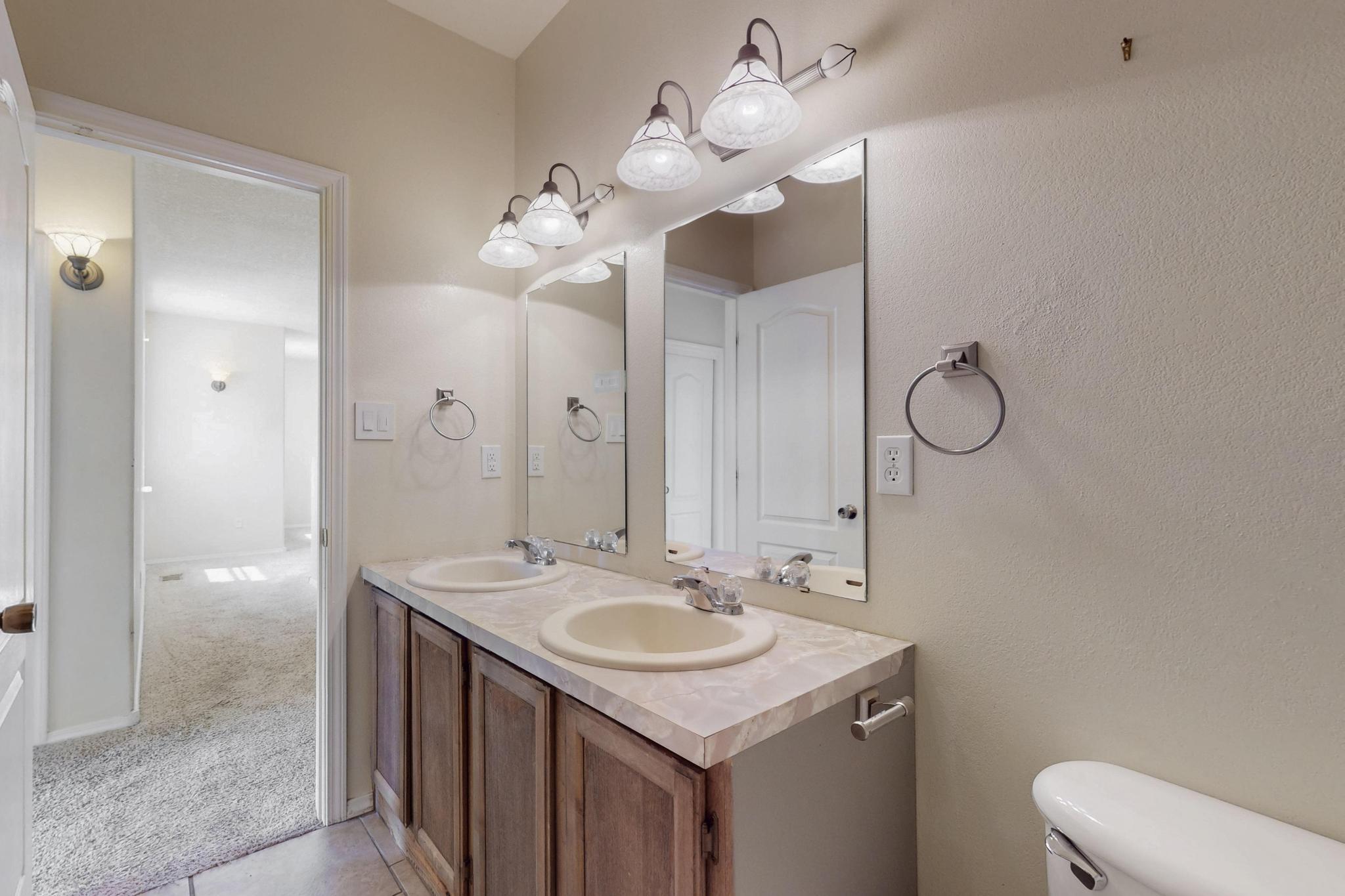 1643 Agua Dulce Drive, Rio Rancho, New Mexico image 17