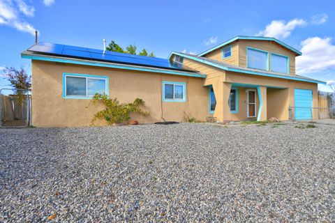 Photo of 1501 Del Monte Trail SW, Albuquerque, NM 87121 (MLS # 1094945)