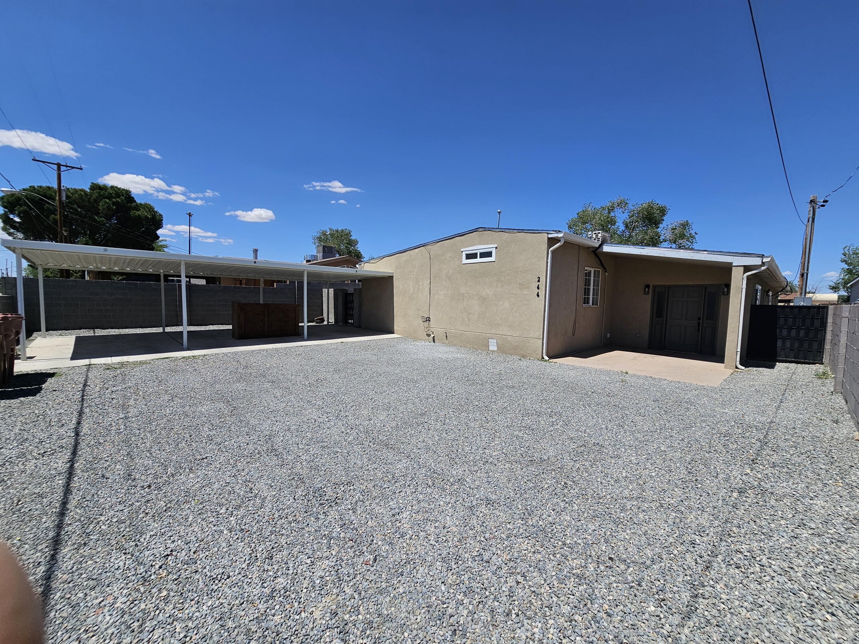 244 E Avenida Bernalillo