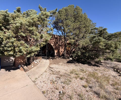 Homes For Sale - 1415 Nemesia Place<br/> Albuquerque, NM 87112