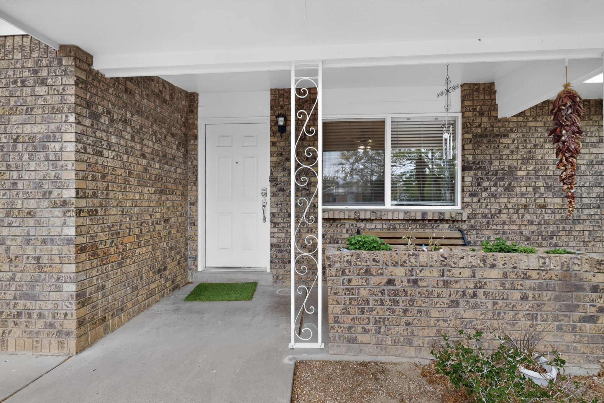 8719 Gutierrez Road NE