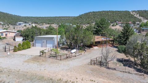 Mobile Home For Sale - 3 Evergreen Rd Lane<br/> Edgewood, NM 87015