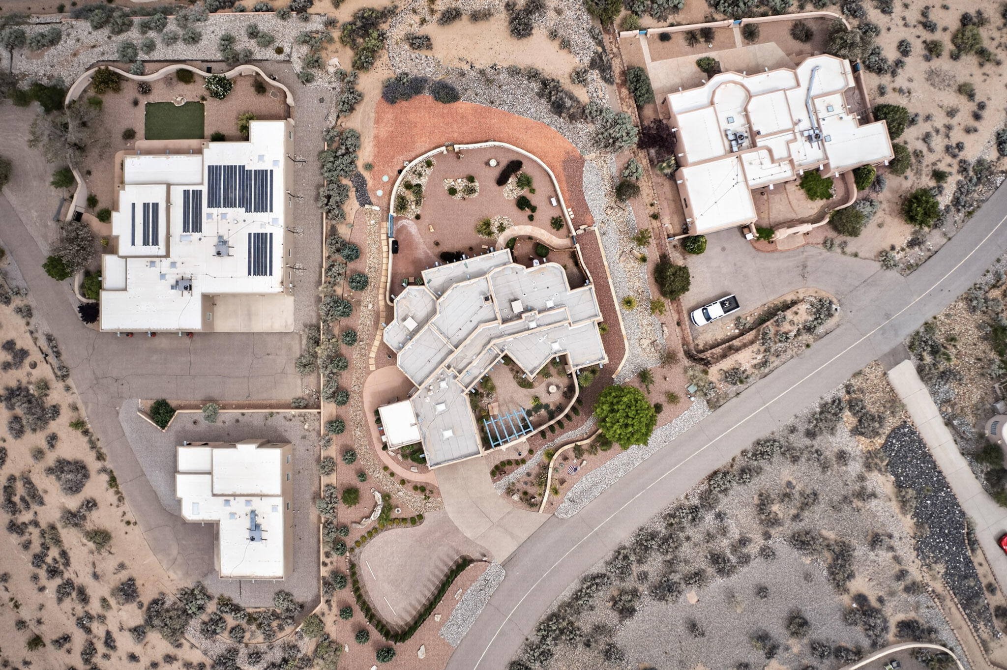 480 Valle Vista Road