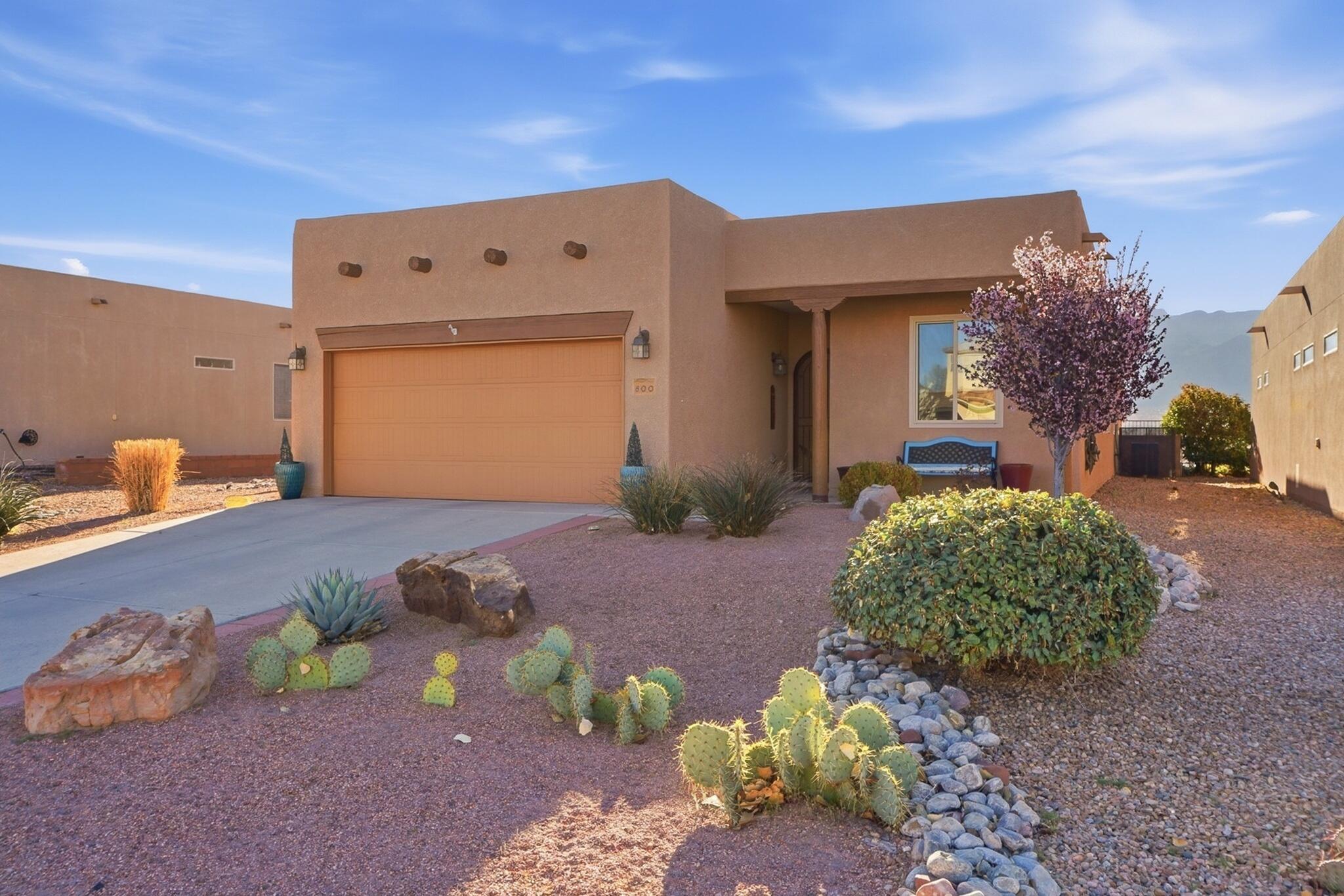 800 Desert Marigold Court