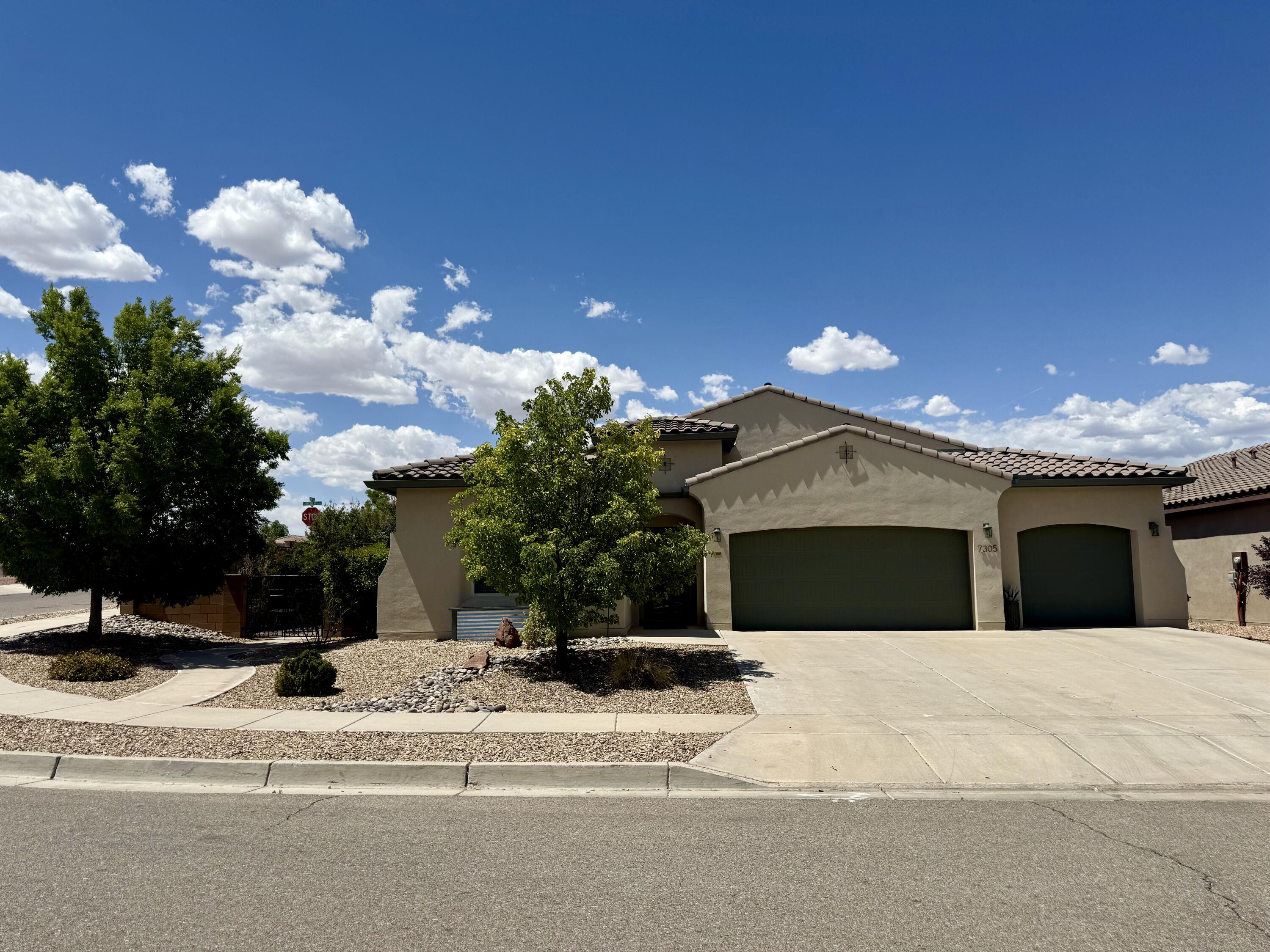 7305 Nome Drive NE