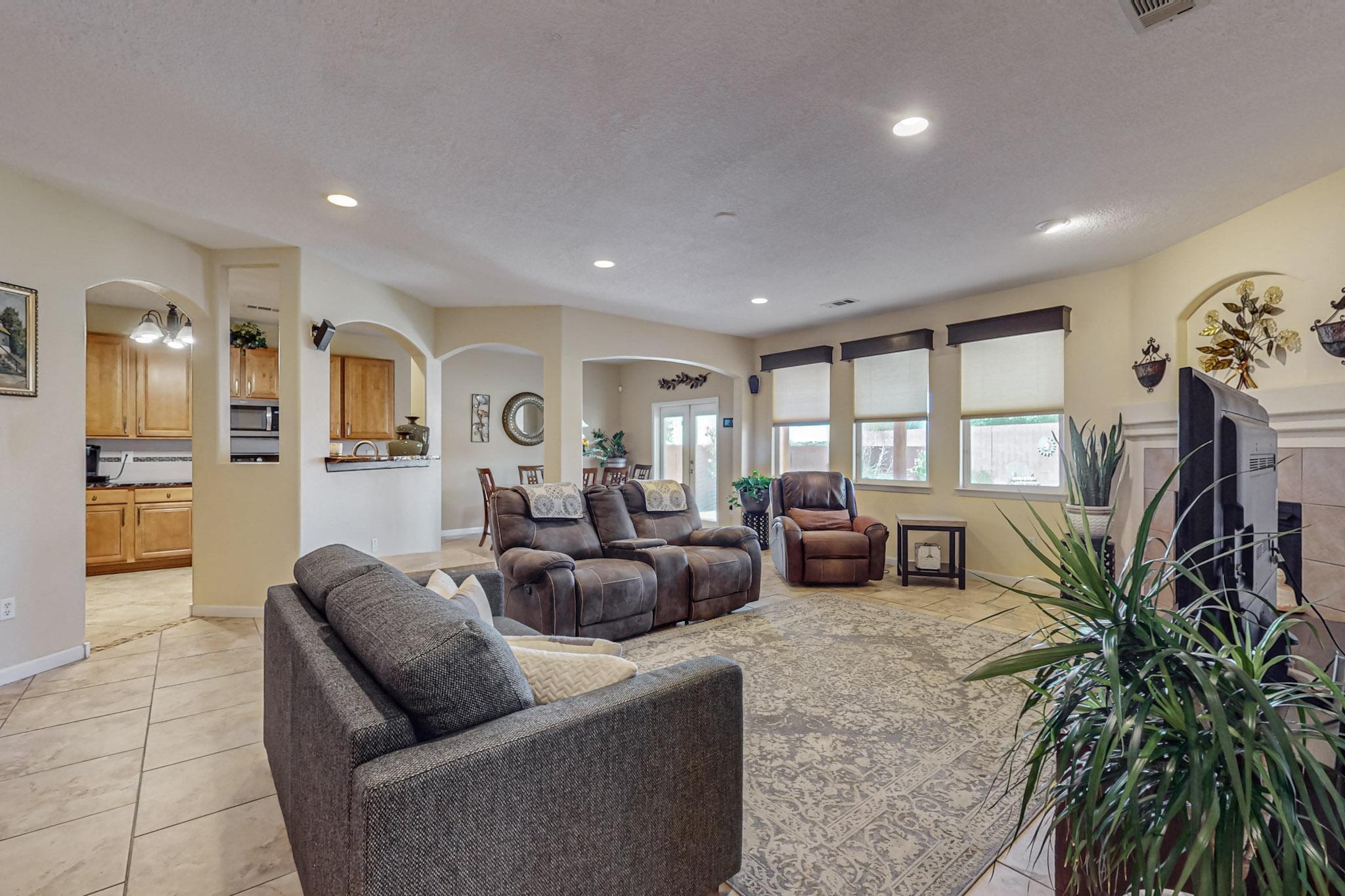 Photo 6 of 49 of 1805 Terra De Sol Drive SE house
