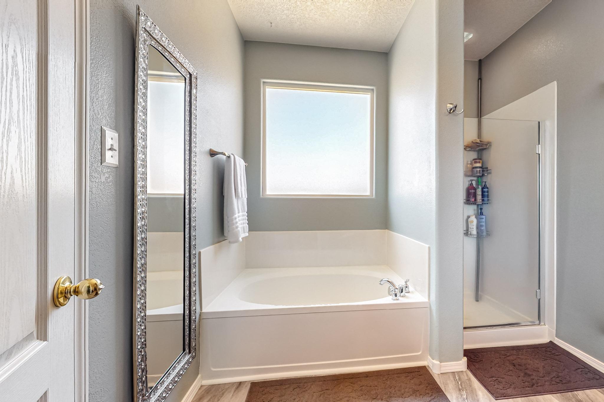 Photo 23 of 49 of 1805 Terra De Sol Drive SE house