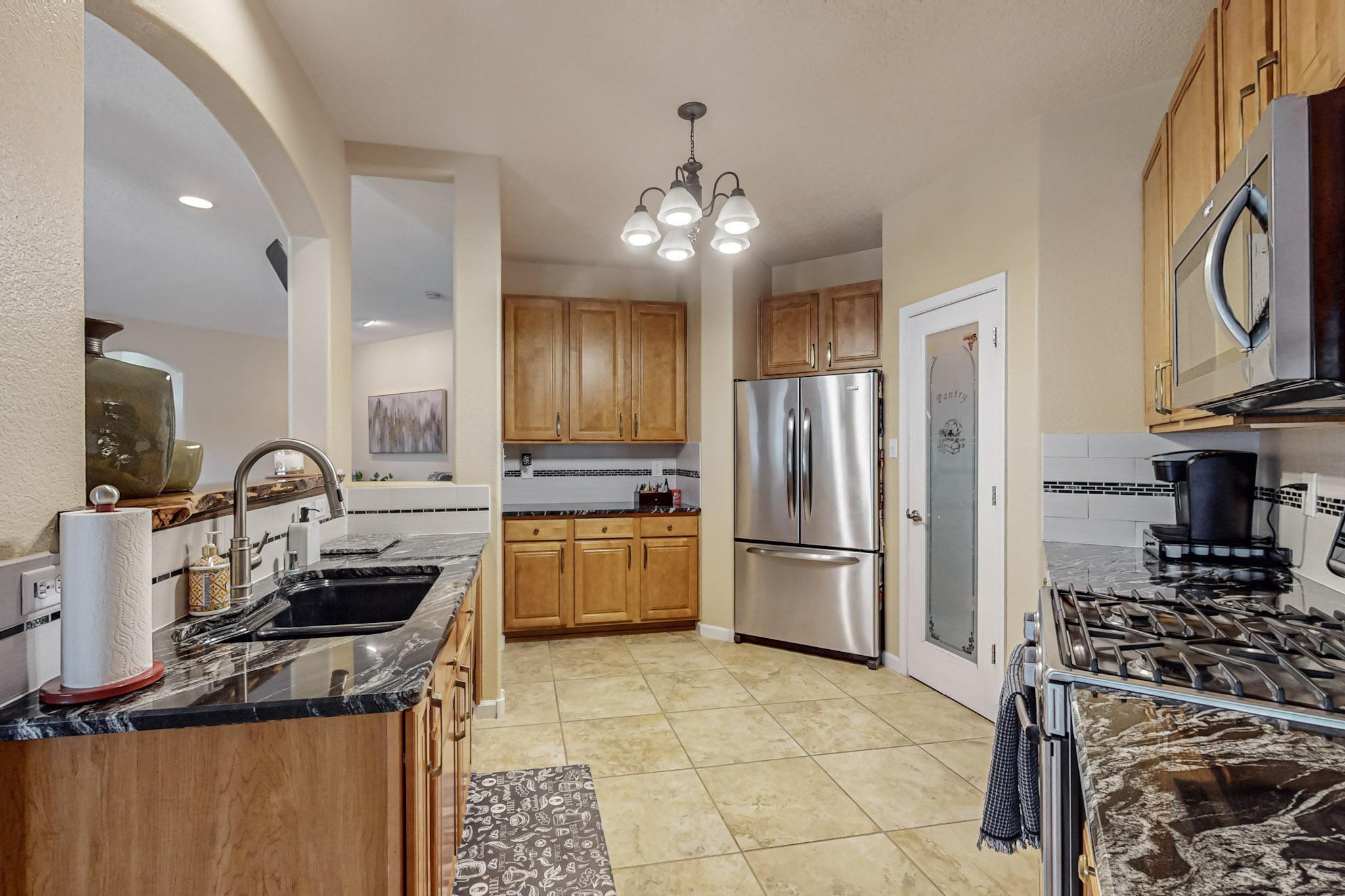Photo 10 of 49 of 1805 Terra De Sol Drive SE house