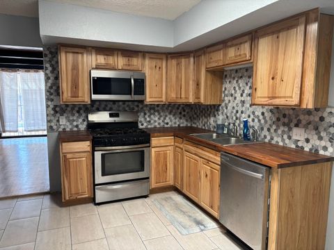 Photo of 2511 General Marshall Street NE, Albuquerque, NM 87112 (MLS # 1099556)