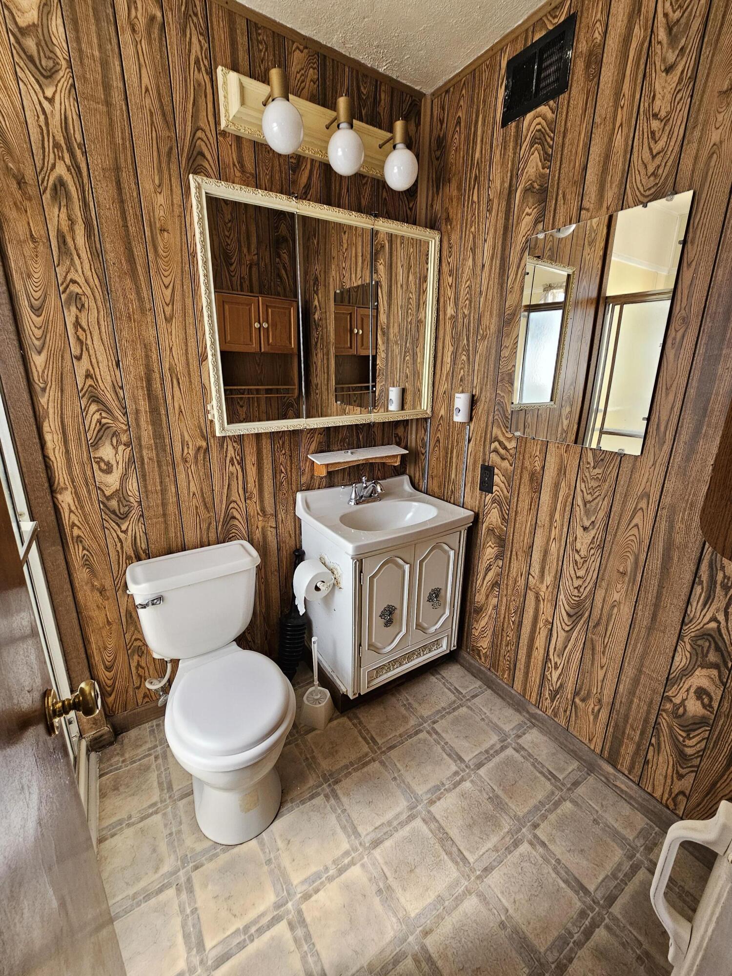 596 Bennie Avenue, Santa Rosa, New Mexico image 12
