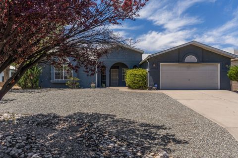 Homes For Sale - 2595 Diamond Peak Drive<br/> Rio Rancho, NM 87144