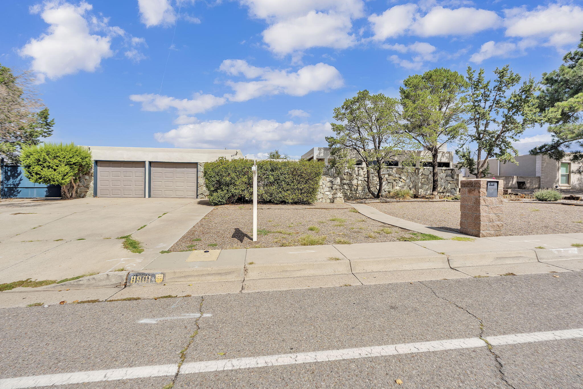 8901 Osuna Road NE