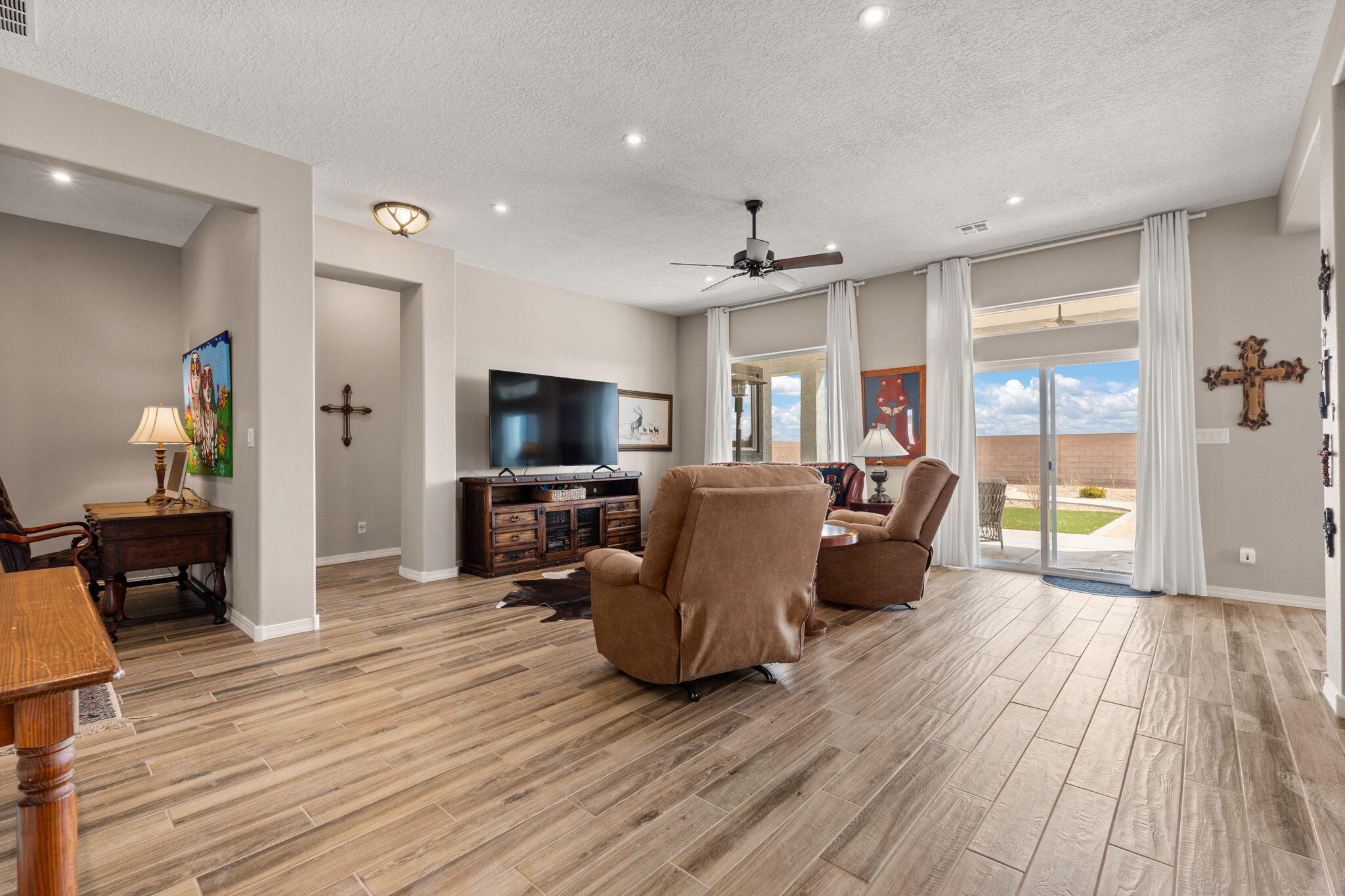 460 Rio Chama Circle, Los Lunas, New Mexico image 17
