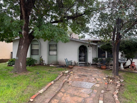 Photo of 13220 Westview Avenue NE, Albuquerque, NM 87123 (MLS # 1112400)