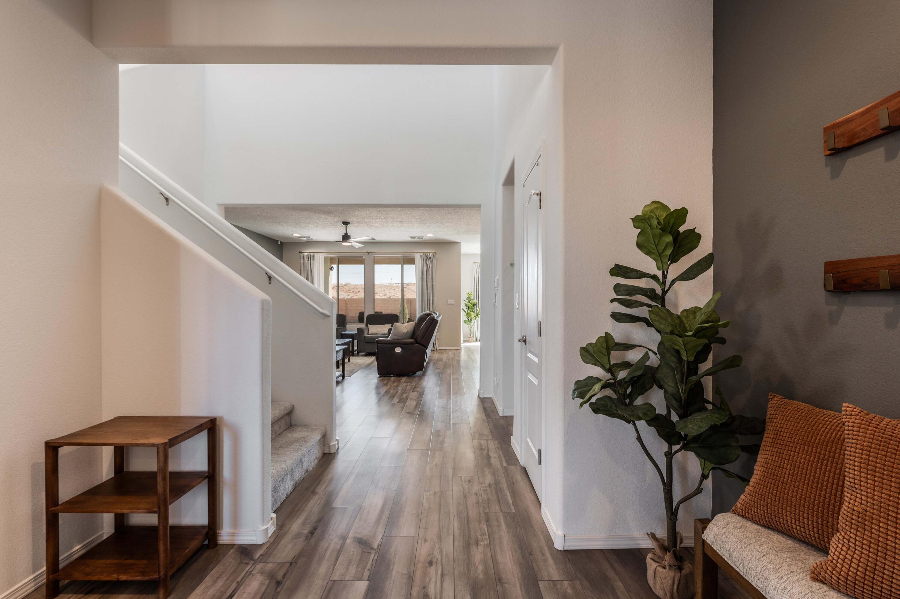 6806 Sydney Drive NE