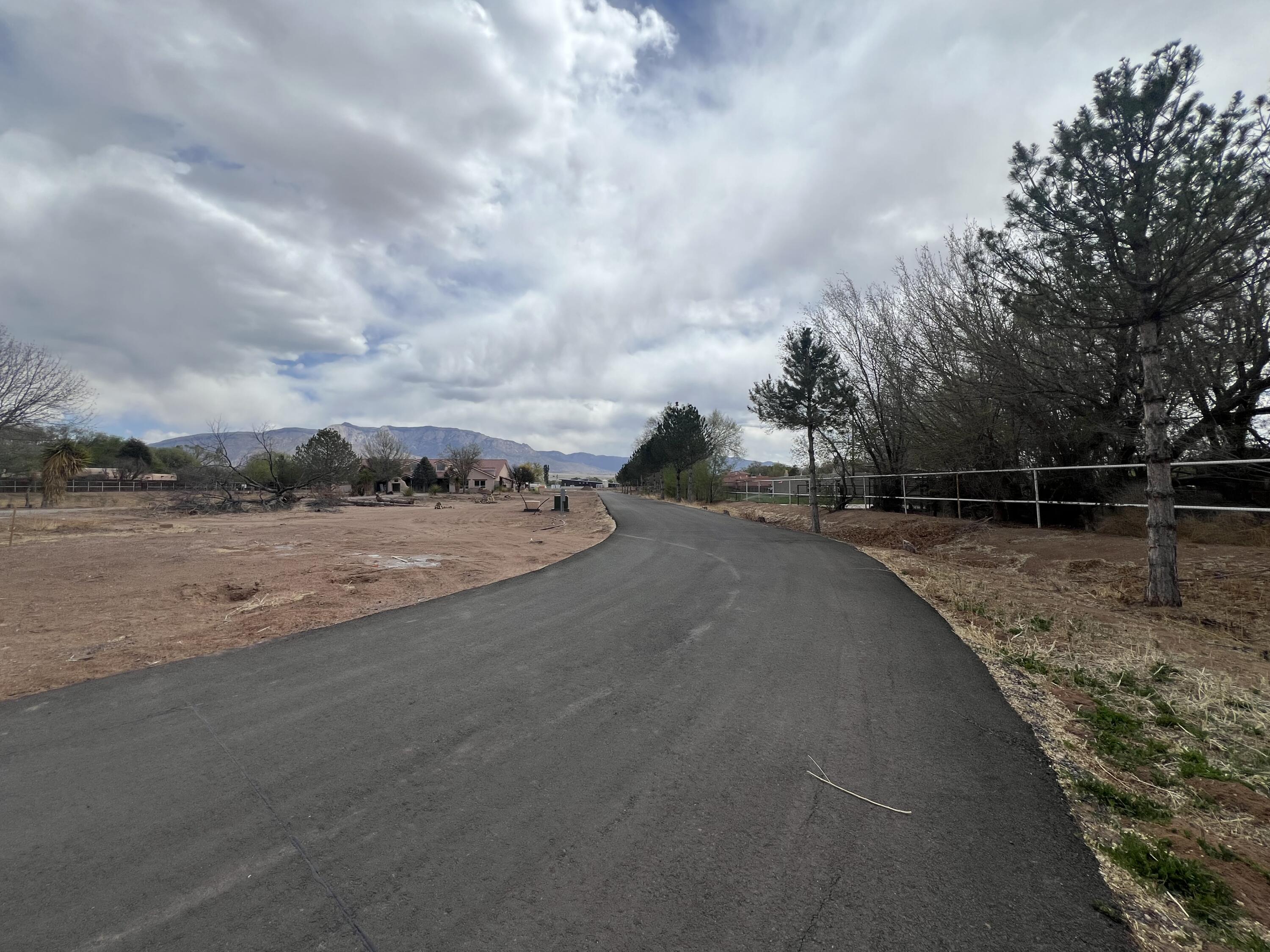 420 Pueblito Lane, Corrales, New Mexico image 7