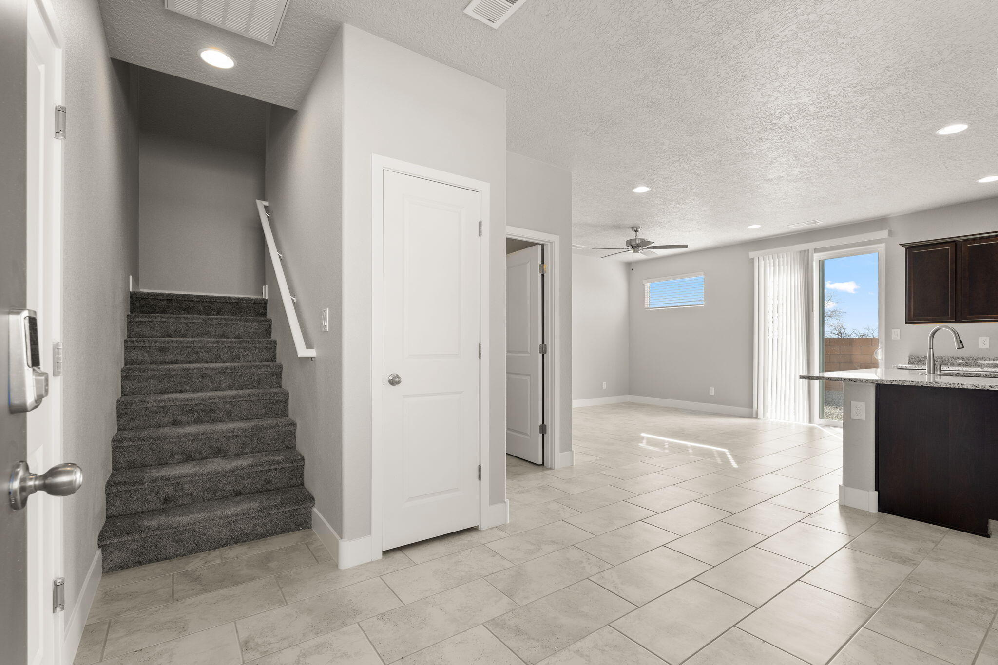 1882 Sunrise Lane SE