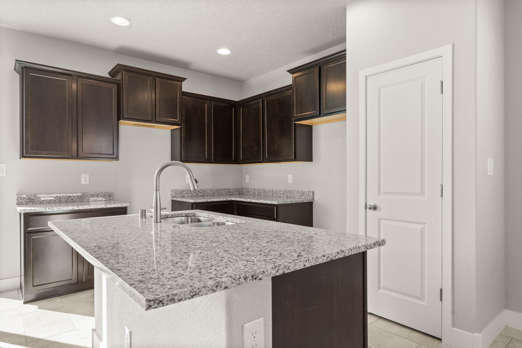 1882 Sunrise Lane SE