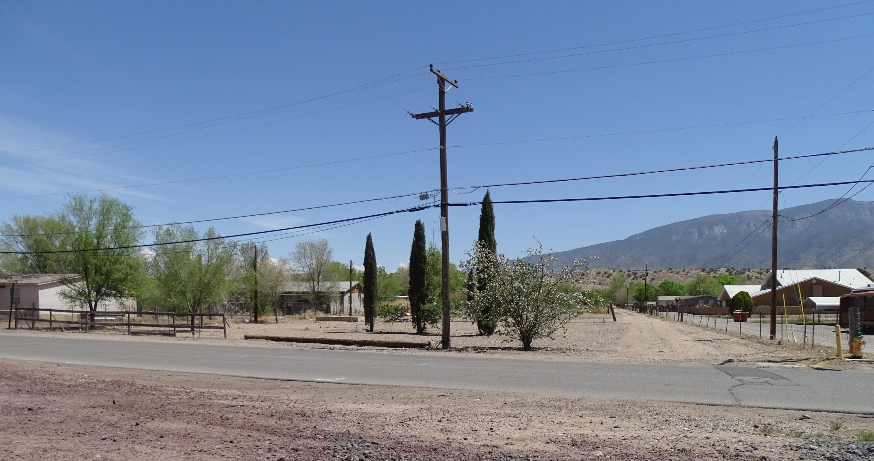 926 Oak Street, Bernalillo, New Mexico image 11
