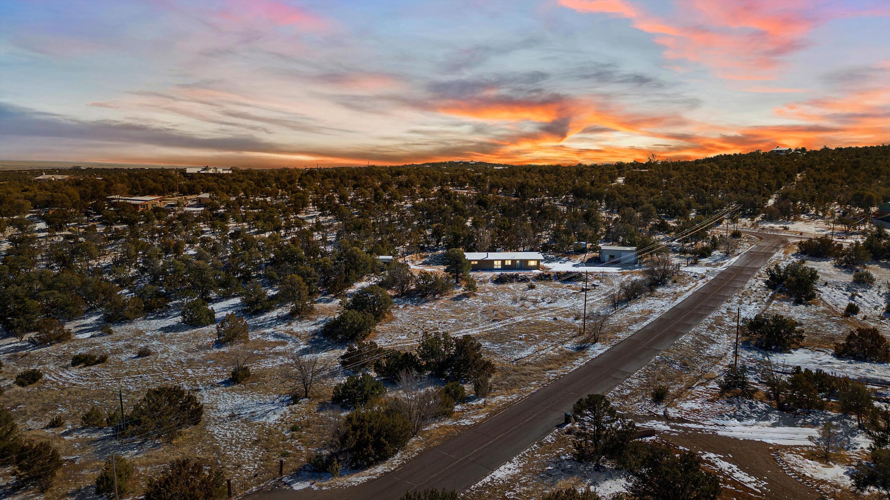 39 Entrada Del Norte, Edgewood, New Mexico image 2