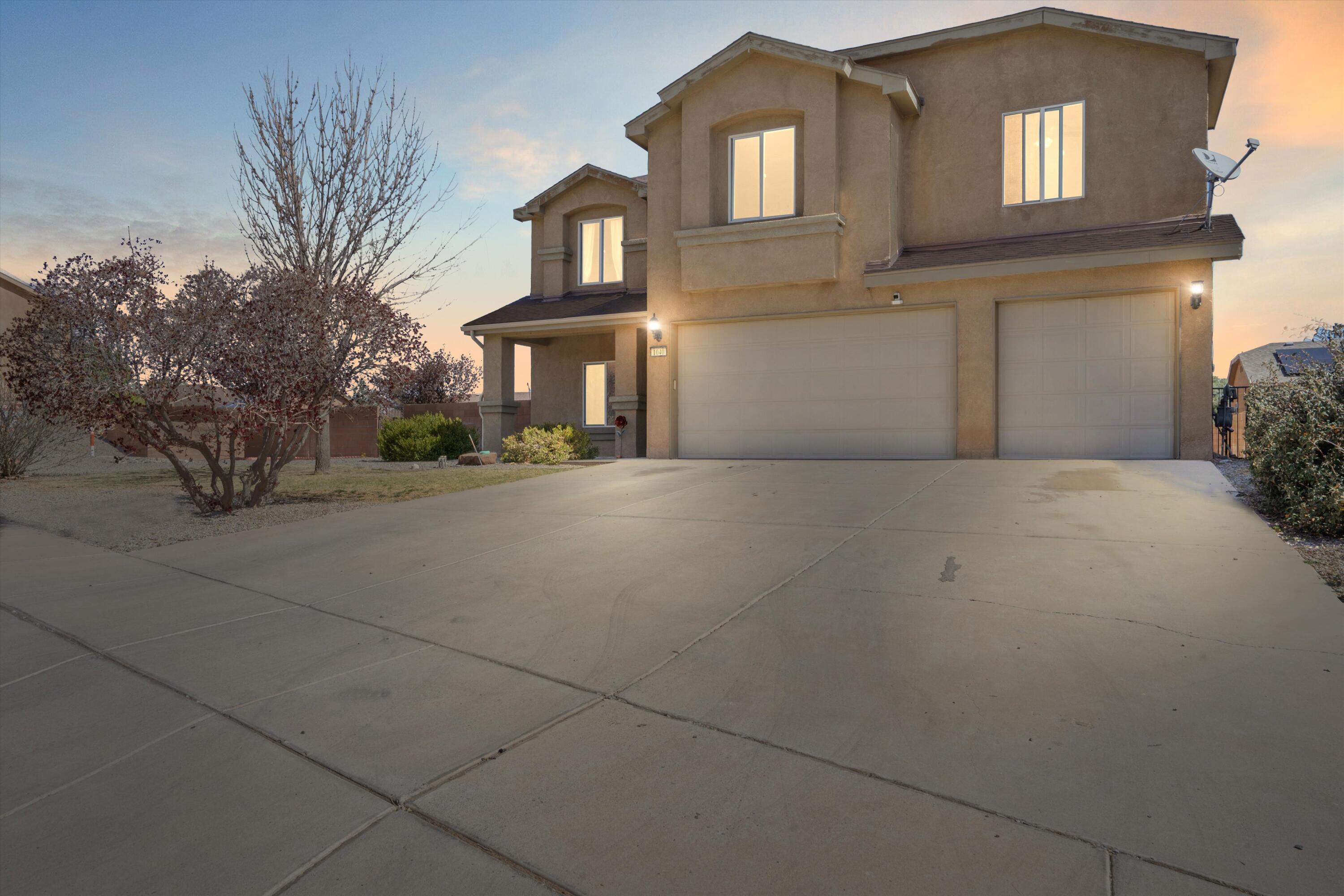 1040 Festival Court, Los Lunas, New Mexico image 2