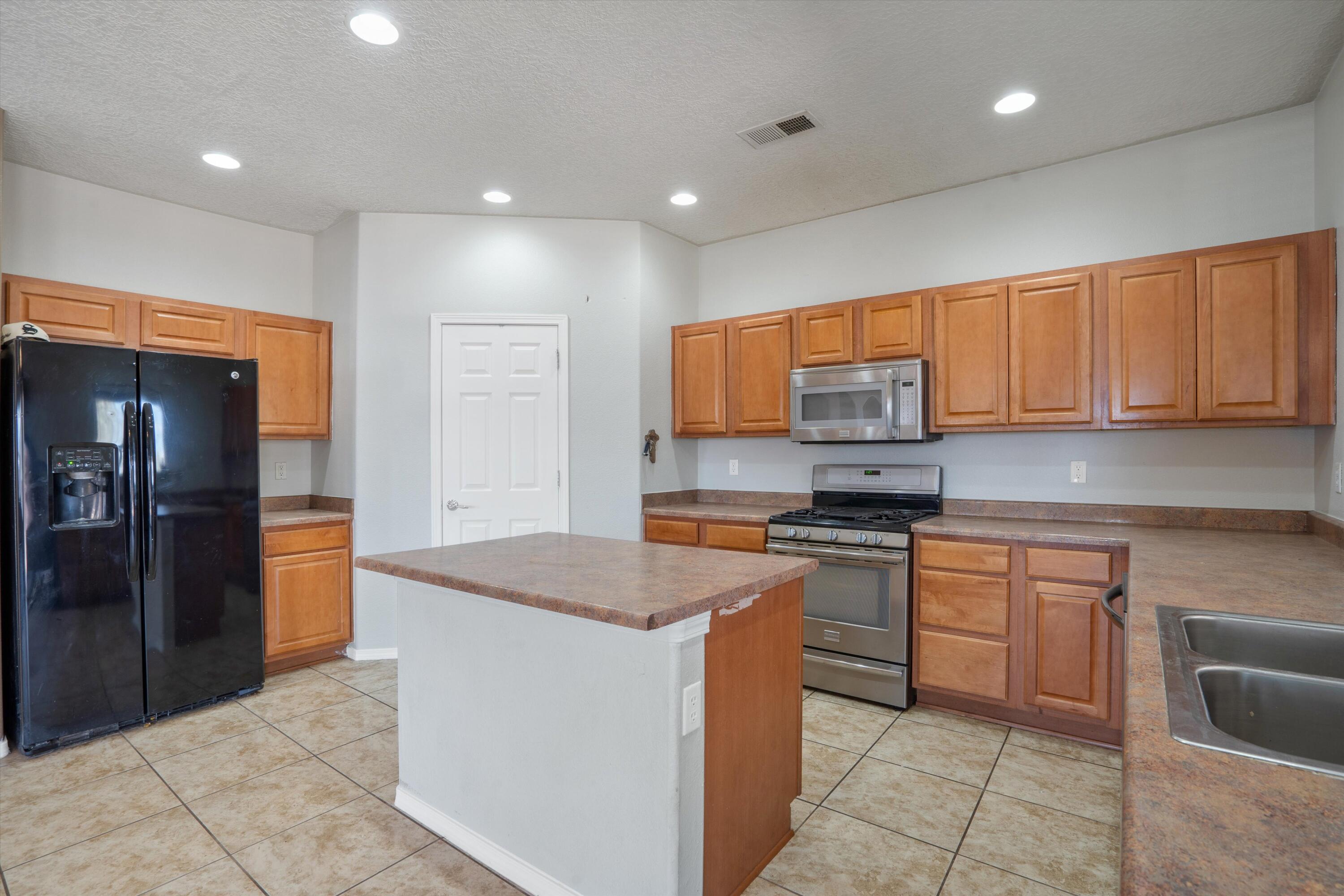 1040 Festival Court, Los Lunas, New Mexico image 16