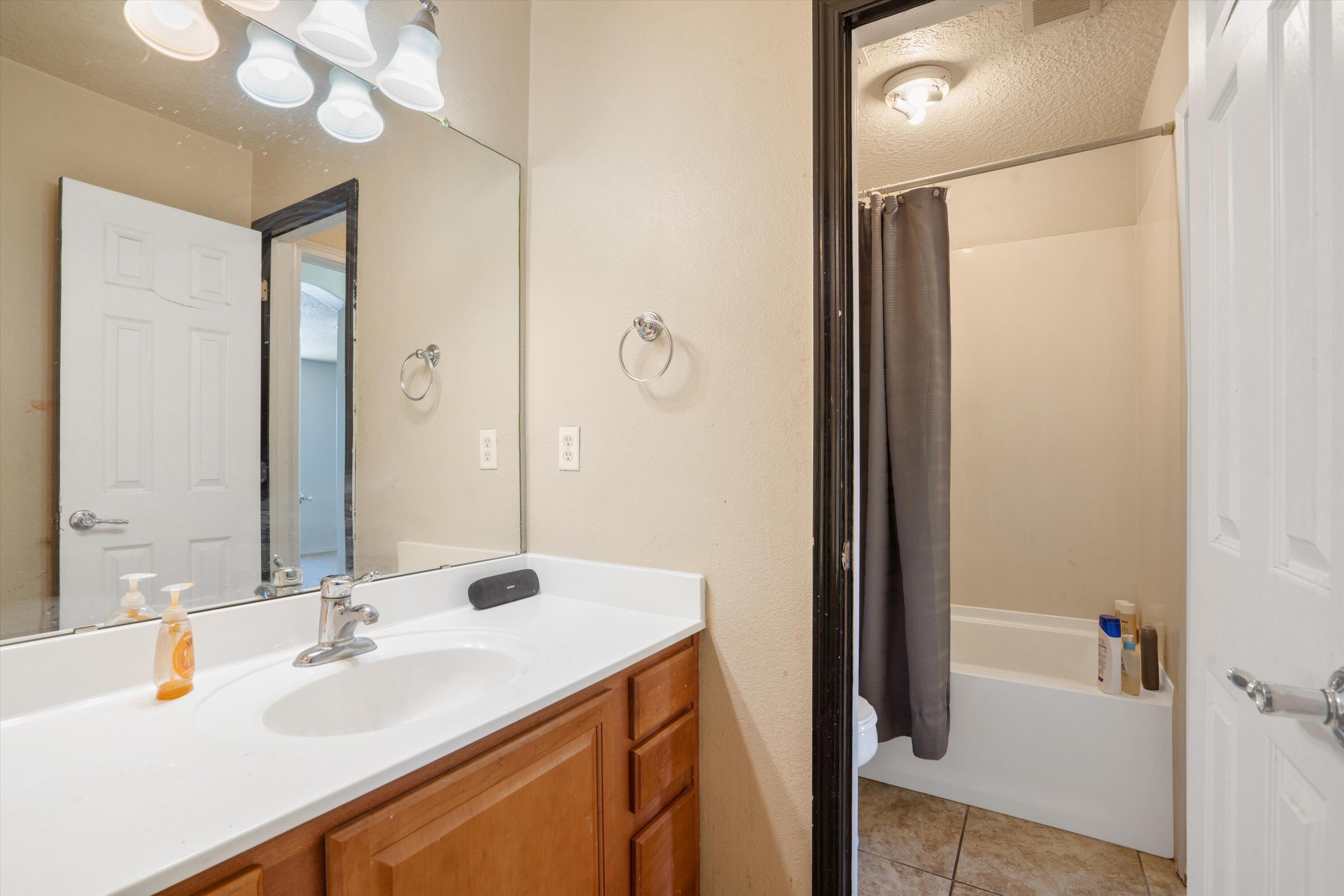 1040 Festival Court, Los Lunas, New Mexico image 29
