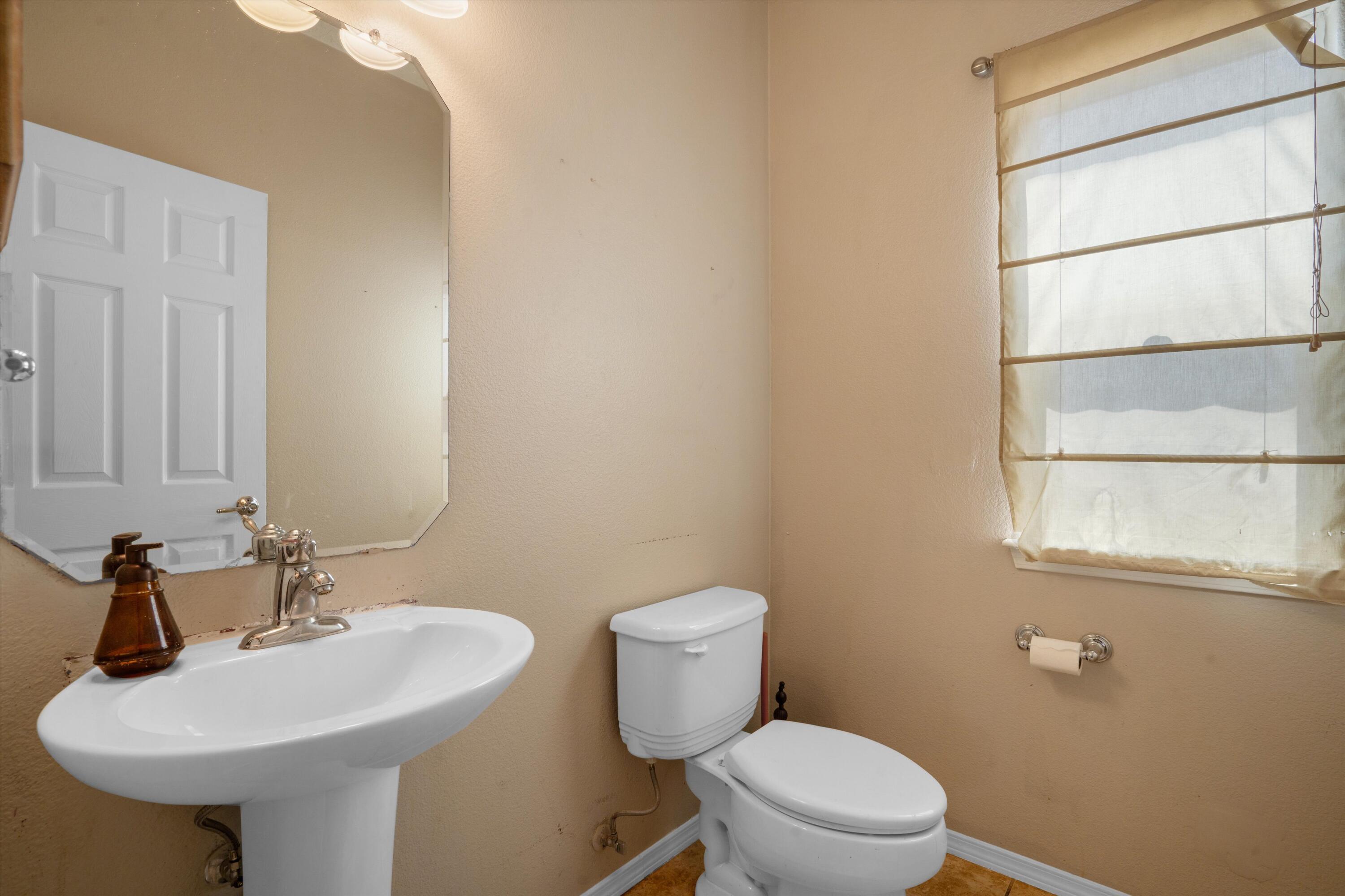 1040 Festival Court, Los Lunas, New Mexico image 19