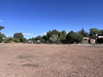 932 Hacienda Drive NW Albuquerque NM 87114