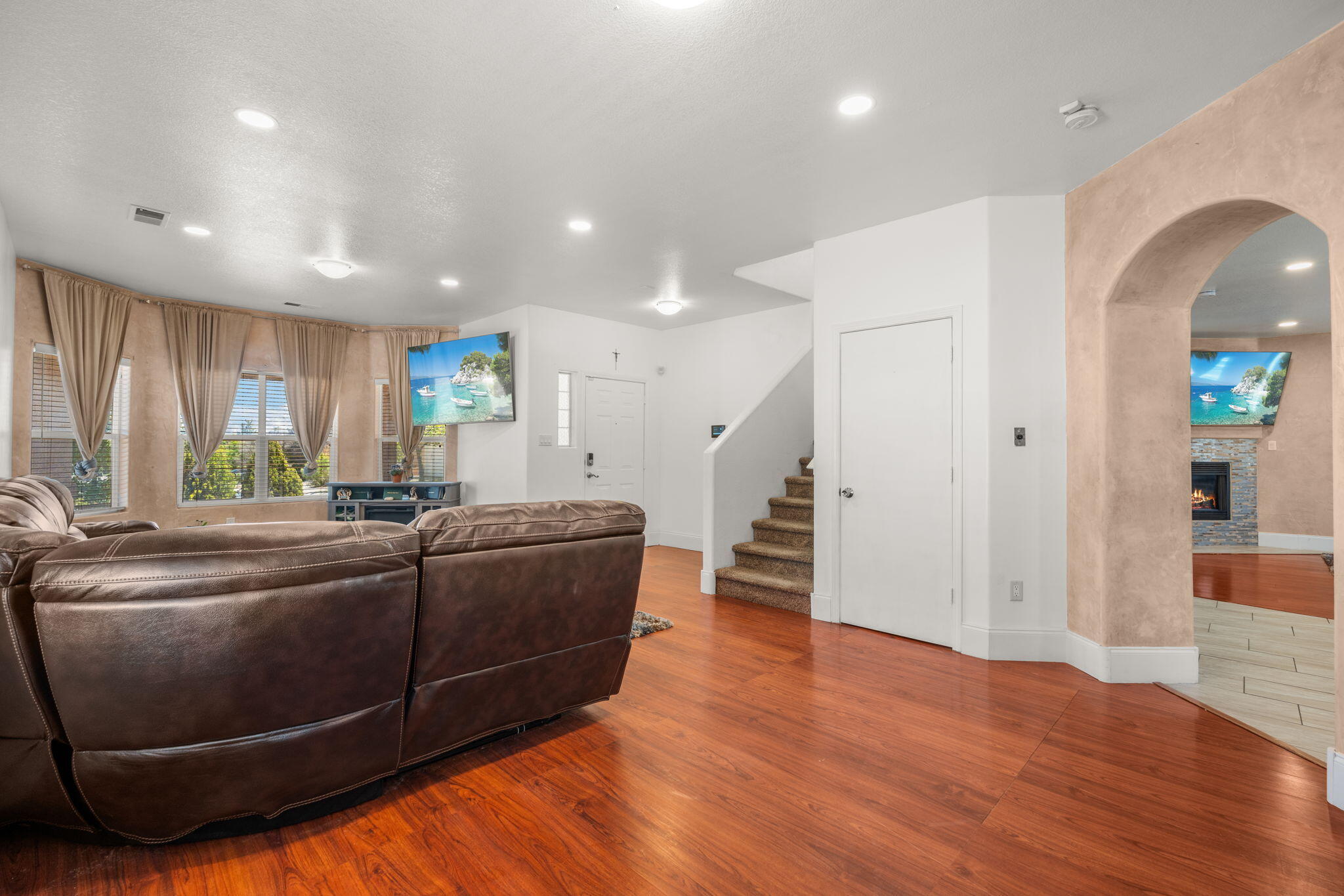 10119 Corral Gate Lane, Albuquerque, New Mexico image 8