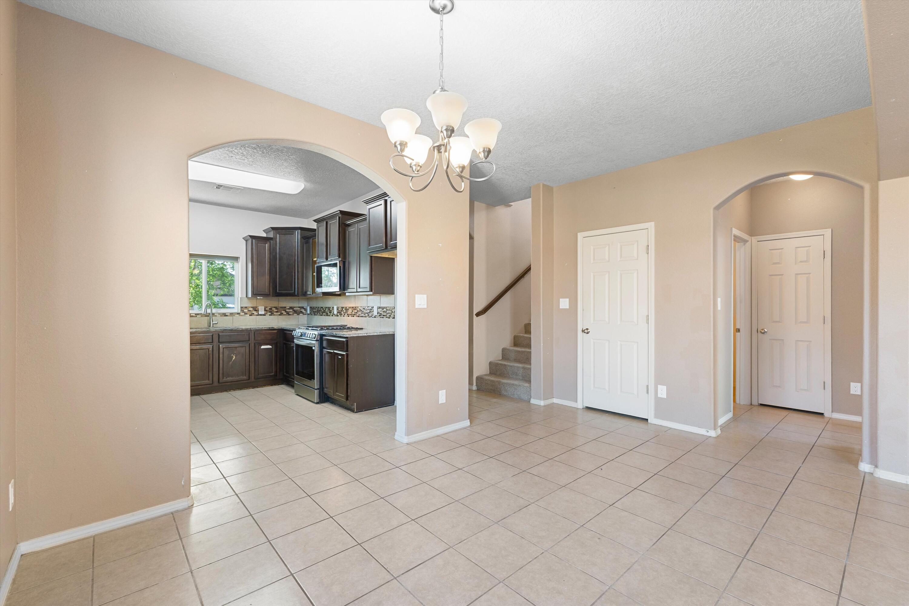 6708 Mountain Hawk Loop NE