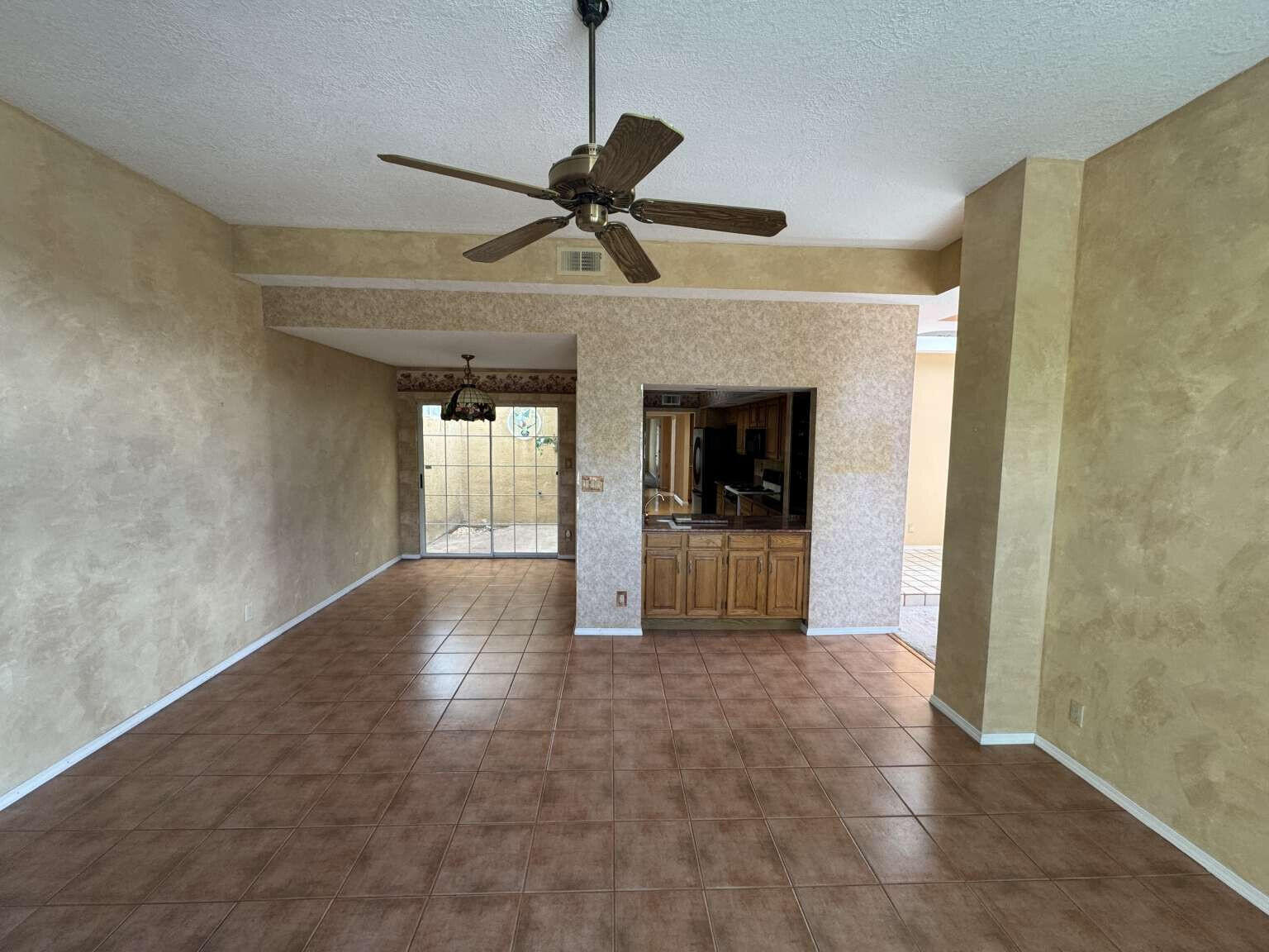 5733 Peppertree Place, Albuquerque, New Mexico image 8